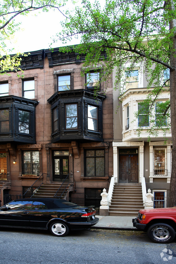 Primary Photo - 121 W 87th St