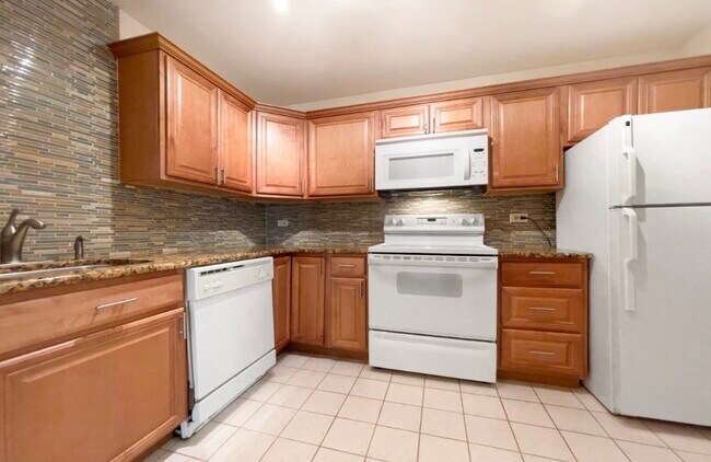 Foto del edificio - 425 Walnut Creek Rd