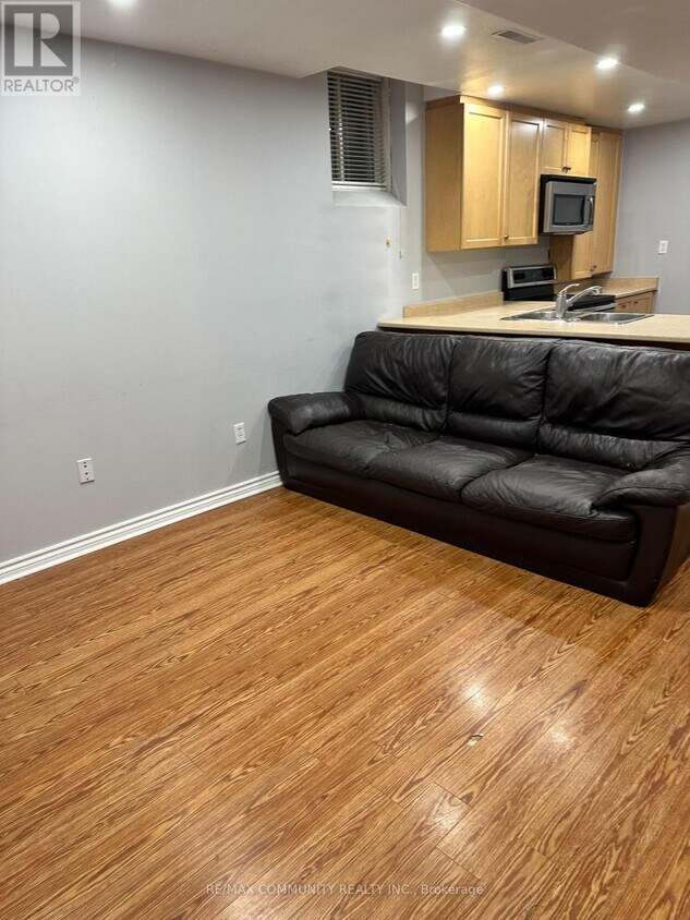Photo principale - 13 Marotta Ave