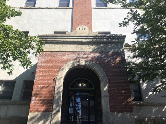 Photo - 260 Fountain St Townhome