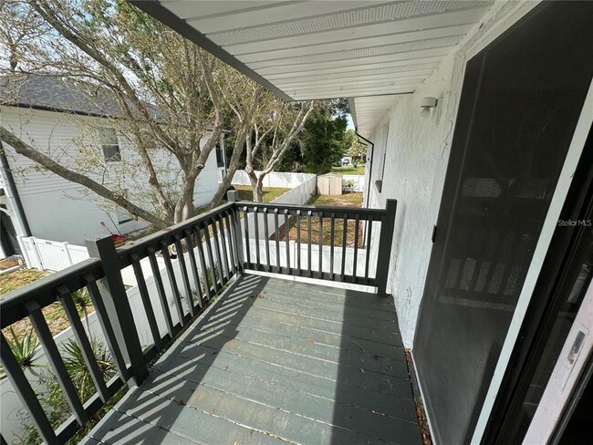 Building Photo - 310 7th St N
