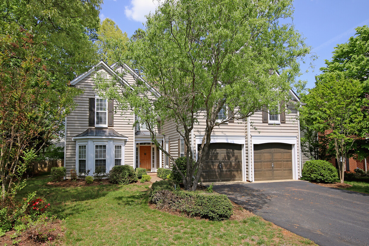 Primary Photo - Spacious Foxcroft Home With Fenced Yard