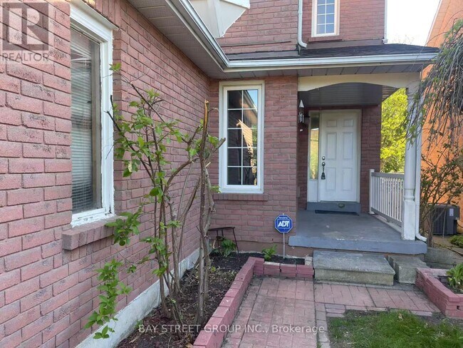 Photo du bâtiment - 5751 Prairie Cir