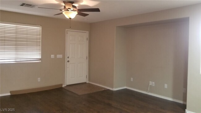 Building Photo - 1008 Monte De Oro Ave