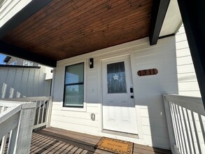 Building Photo - 1311 E 35th St