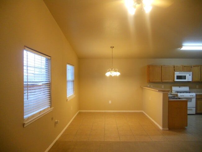 Building Photo - 1783 Margarita Loop