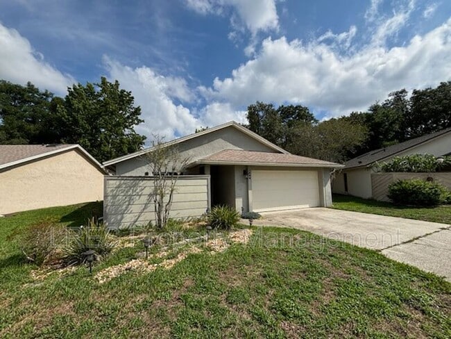 Building Photo - 1444 Forest Hills Dr