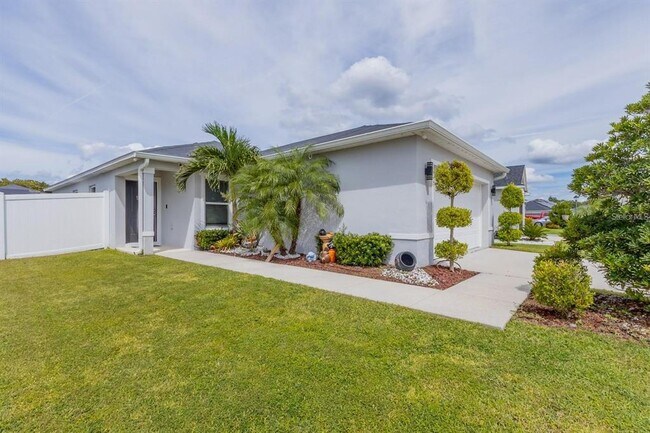 Foto del edificio - 4744 Glencrest Loop