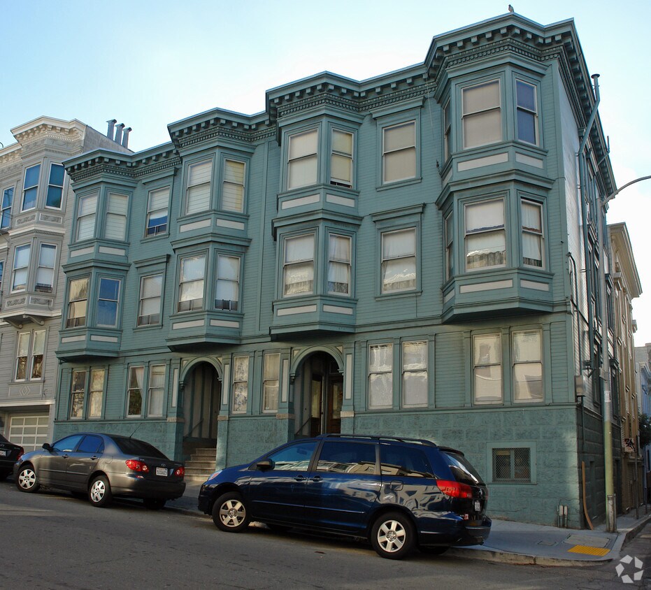Building Photo - 537-547 Filbert St