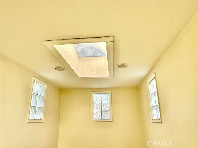 Building Photo - 34054 Mazo Dr