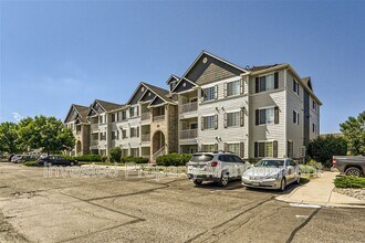 Building Photo - 15700 E Jamison Dr