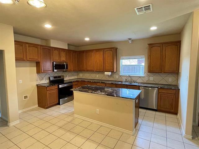 Foto del edificio - 7961 Whitehart St