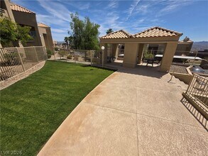 Building Photo - 2200 Highpointe Dr