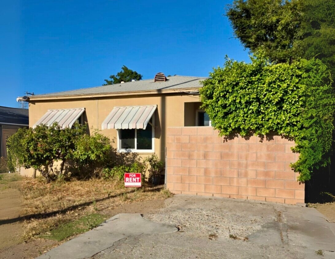 Foto principal - 865 N Glassell St