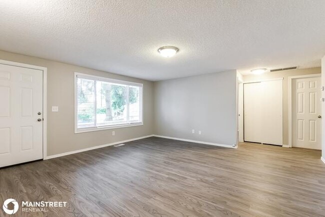 Building Photo - 14210 SE 259th Pl