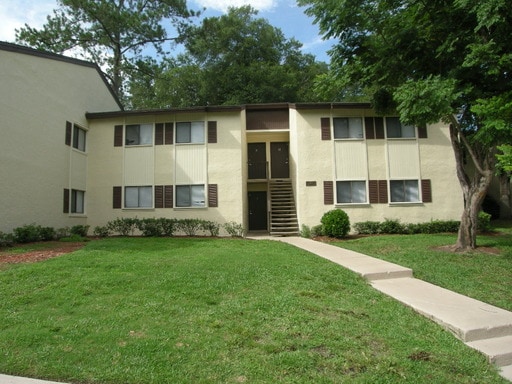 Building Photo - 1727 NE 36th Ave