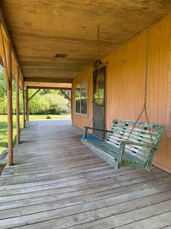 Foto del edificio - 219 Old Bucks Pocket Rd SE