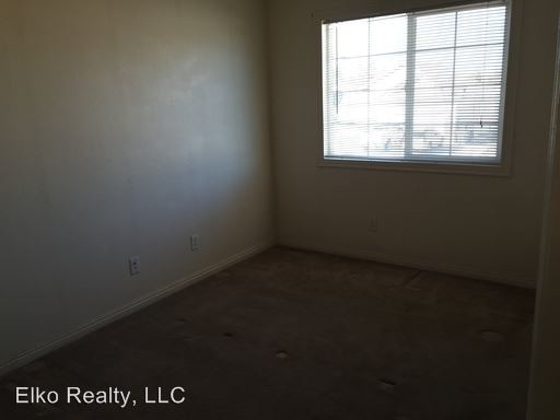 Building Photo - 1620 Winchester Dr