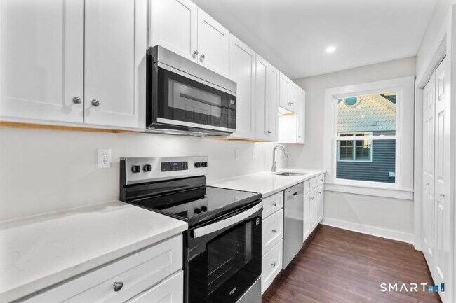 Foto del edificio - 57 E Main St