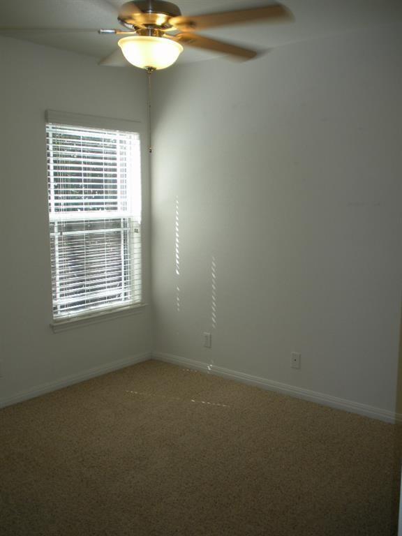 Building Photo - 5407 Evans Ave