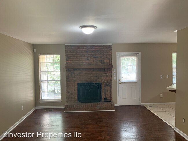 Building Photo - 3 br, 2 bath House - 2657 Chestnut Way