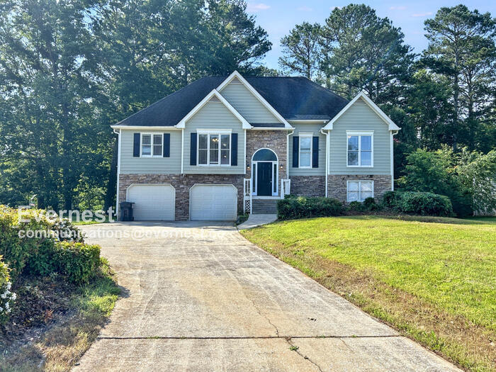 Primary Photo - 19 Abbey Ln