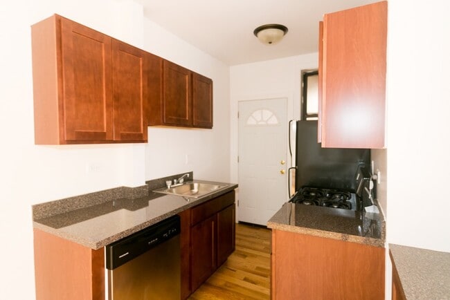 Foto del edificio - 3714 N Fremont St