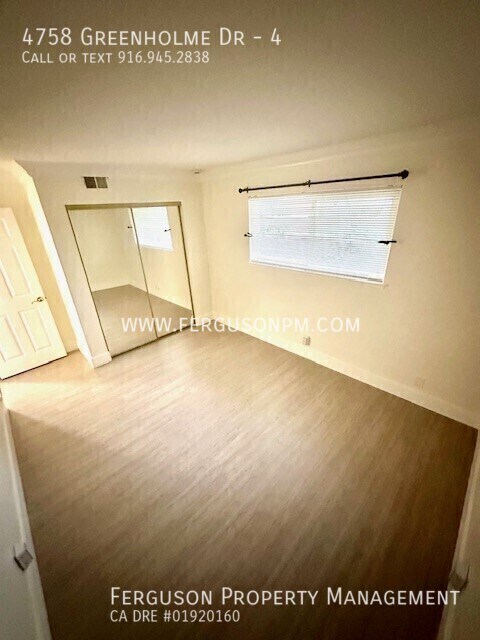 Foto del edificio - 4758 Greenholme Dr