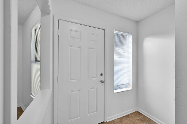 Building Photo - 4317 Windergate Ct