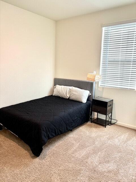 Building Photo - 10424 Skynyrd Way