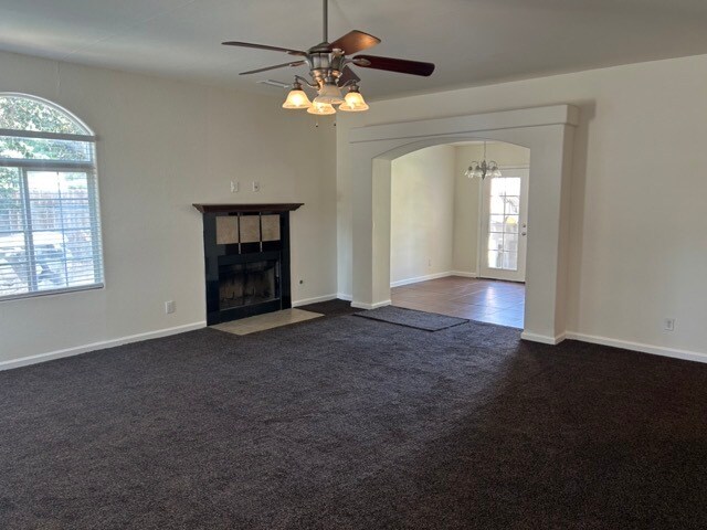 Building Photo - 314 N Hemet St