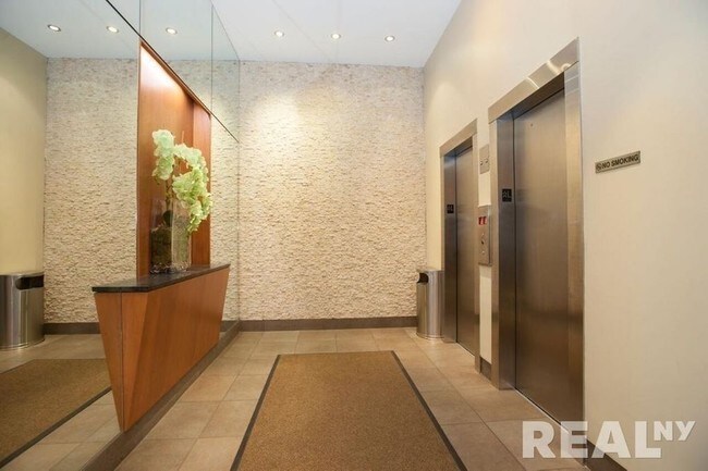 Foto del edificio - 488 7th Ave