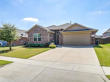 Photo - 412 Blaze Ct (Burleson, TX)