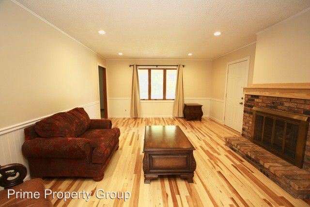 Building Photo - 3 br, 2 bath House - 3011 Valley Brook Dr