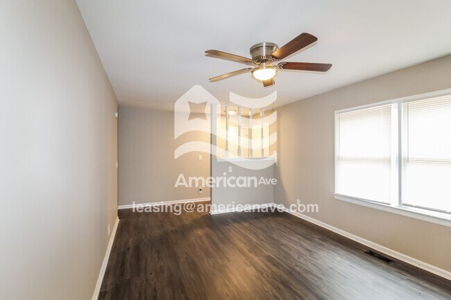 Building Photo - 4277 White Oak Ct
