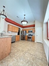 Building Photo - 17307 Stratford Green Dr