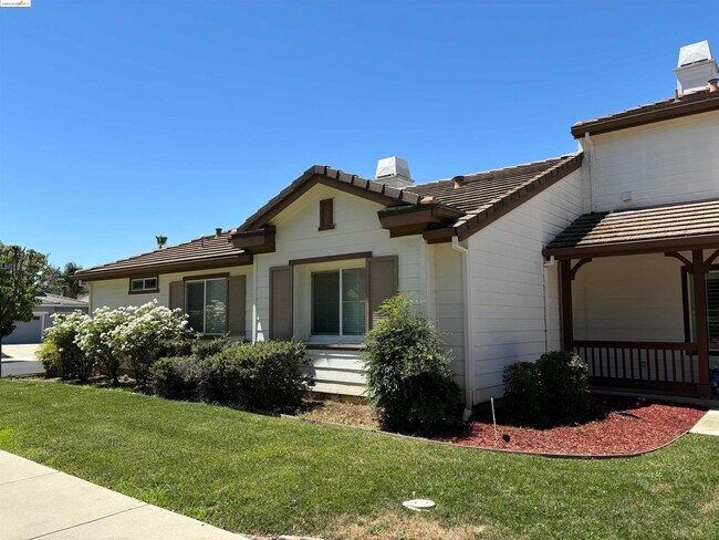 Foto del edificio - 2569 Handel Way