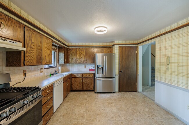 Building Photo - 5807 W Pacific Park Dr