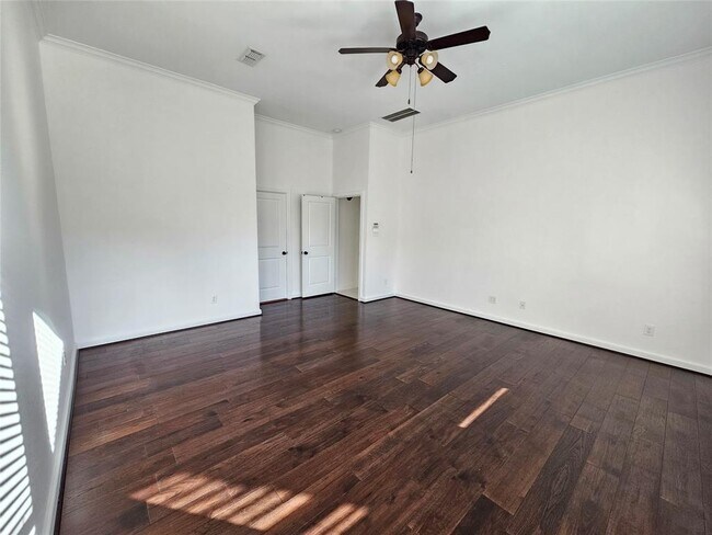 Foto del edificio - 3218 Suffolk Creek Ln