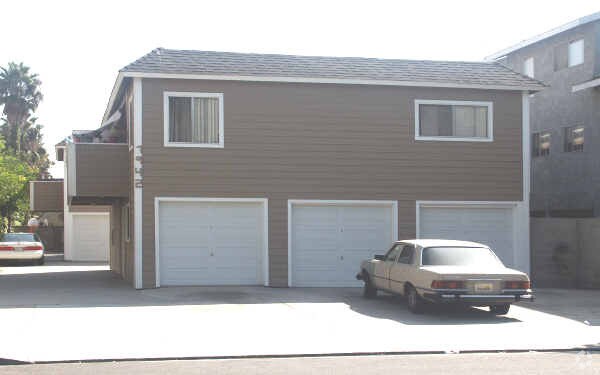 Building Photo - 7942 Holt Ave