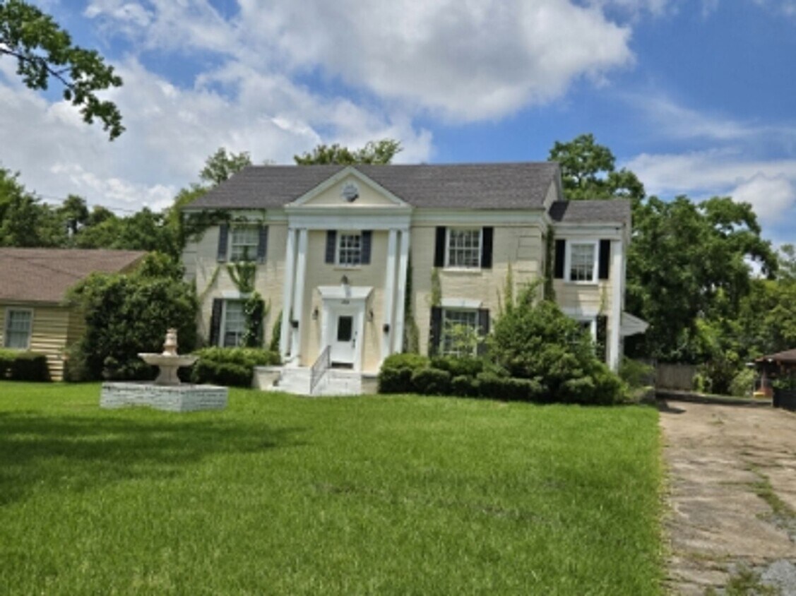 Foto principal - 139 Mt Vernon Dr