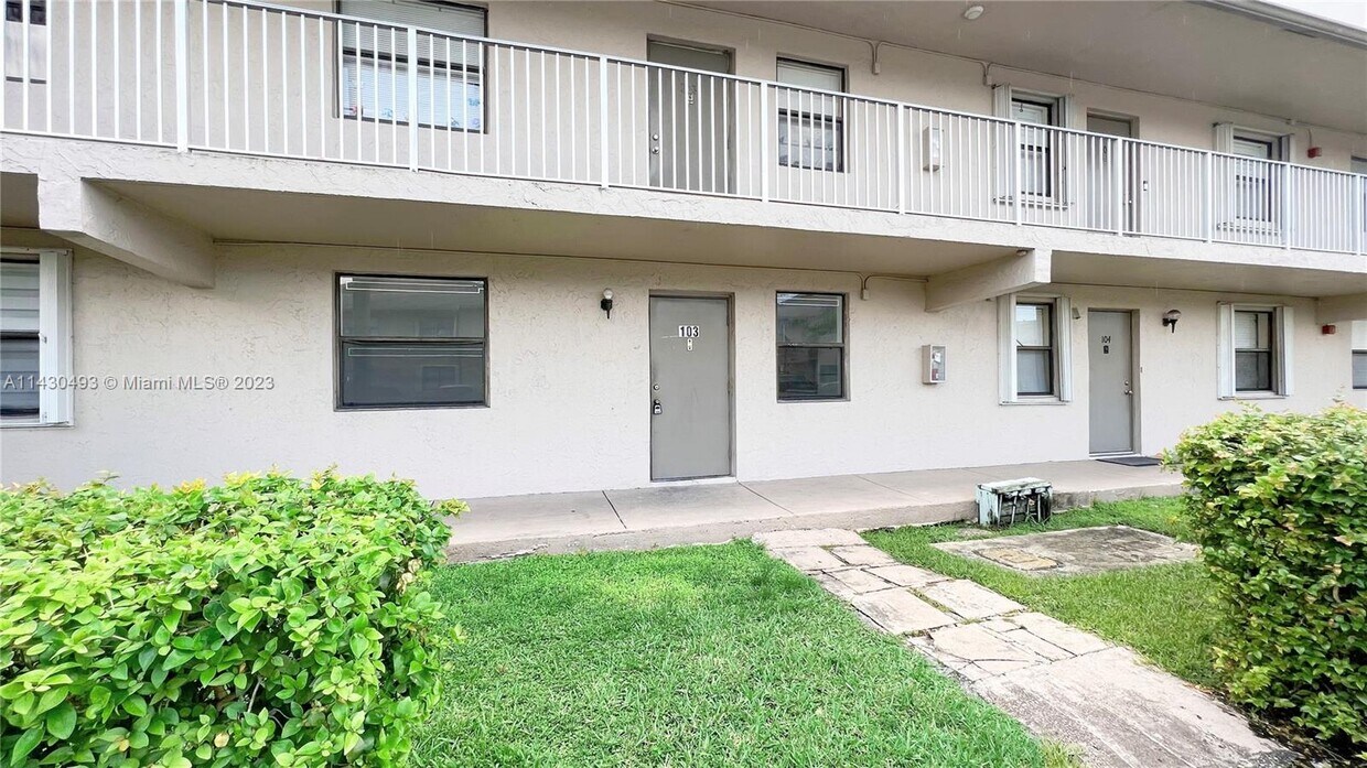 7670 SW 152nd Ave Unit 1103, Miami, FL 33193 Condo for Rent in Miami