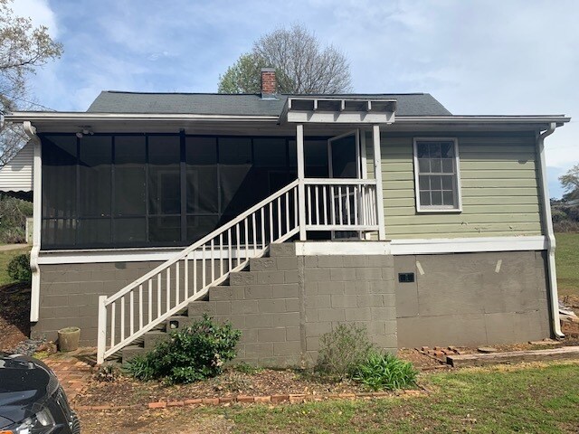 Primary Photo - 140 Hiawassee Ave