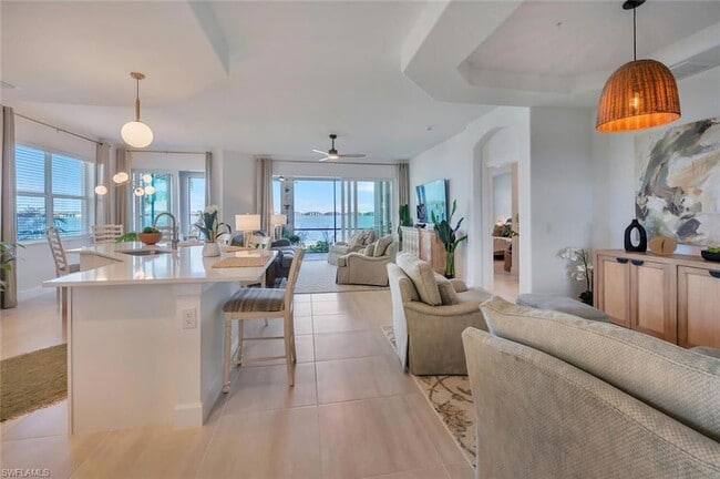 Foto del edificio - 16570 Ridgeview Cir