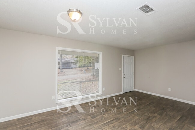 Photo - At Last, This Is What You Have Been Searching For! House