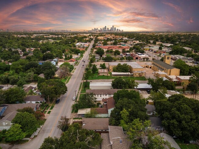 Foto del edificio - 7305 Capitol St