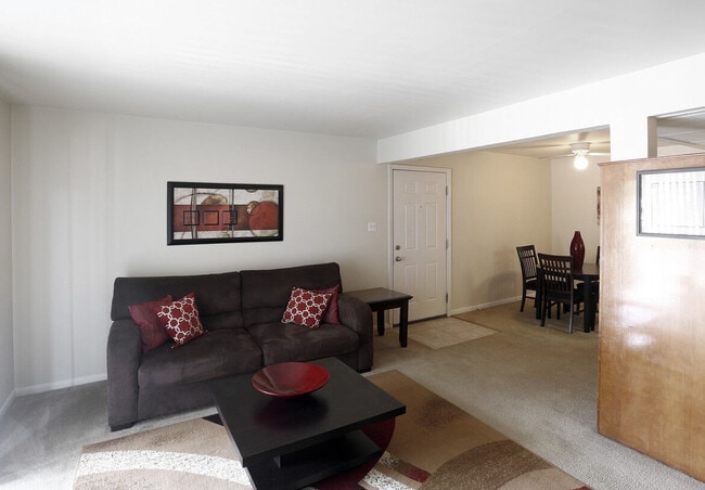 Building Photo - Brookwood Apartments