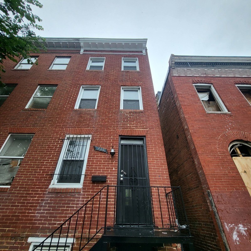 336 S Calhoun St, Baltimore, MD 21223 Condo for Rent in Baltimore, MD