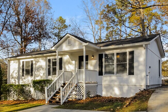 Building Photo - 189 Gray Rd