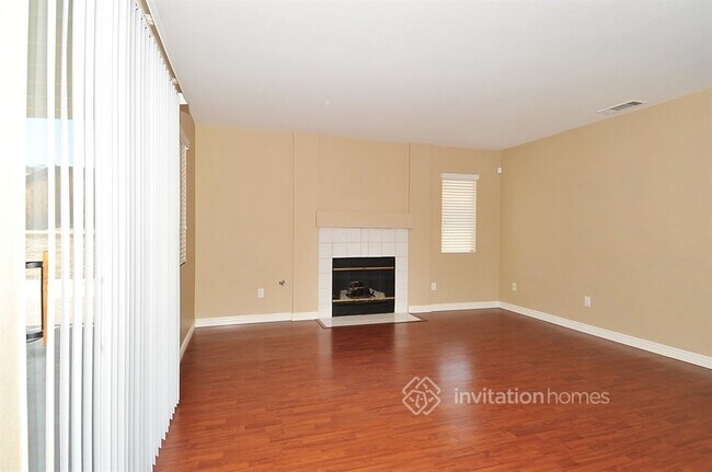Building Photo - 15135 Mimosa Dr